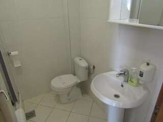 Гостевой дом Central Studios Подгорица Трехместный номер-студио с балконом-20