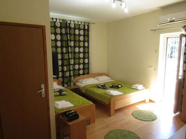 Гостевой дом Central Studios Подгорица-6